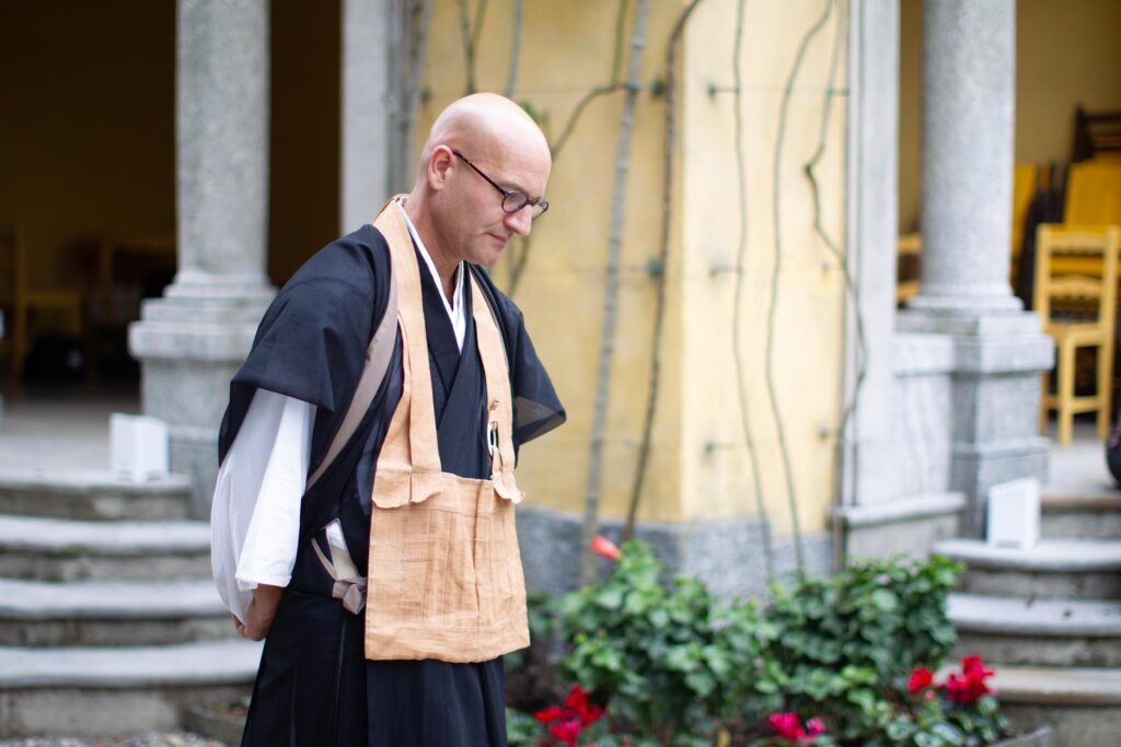 Zen meister abt reding vom honora zen kloster in der schweiz | honora zen monastery