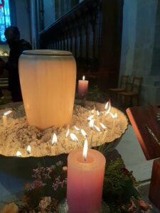 Nondenominational funeral ceremony in switzerland with abbot reding (zen monk) | honora zen monastery