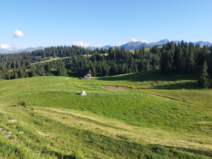 Monatliches Meditationswochenende Grüsch-Danusa - Berghaus Schwänzelegg