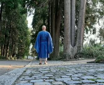 abt Reding trauerredner schweiz st. gallen im Meditationszentrum Honora Zen Kloster mit Zen Mönch Abt Reding