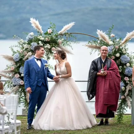 für ihre Hochzeit am Comer See im Palazzo Gallio