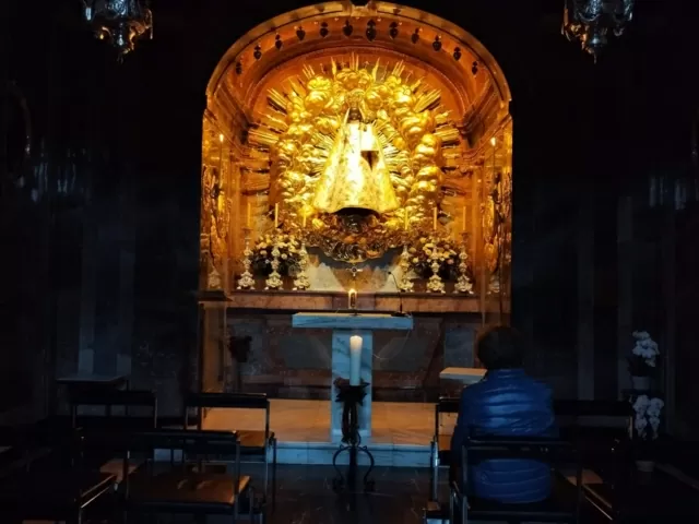 Benediktiner Kloster Einsiedeln mit scharzer Madonna
