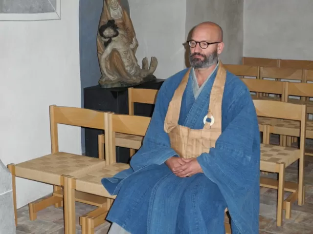 Christliche Zen Meditation in der Friedenskapelle in Reichenburg